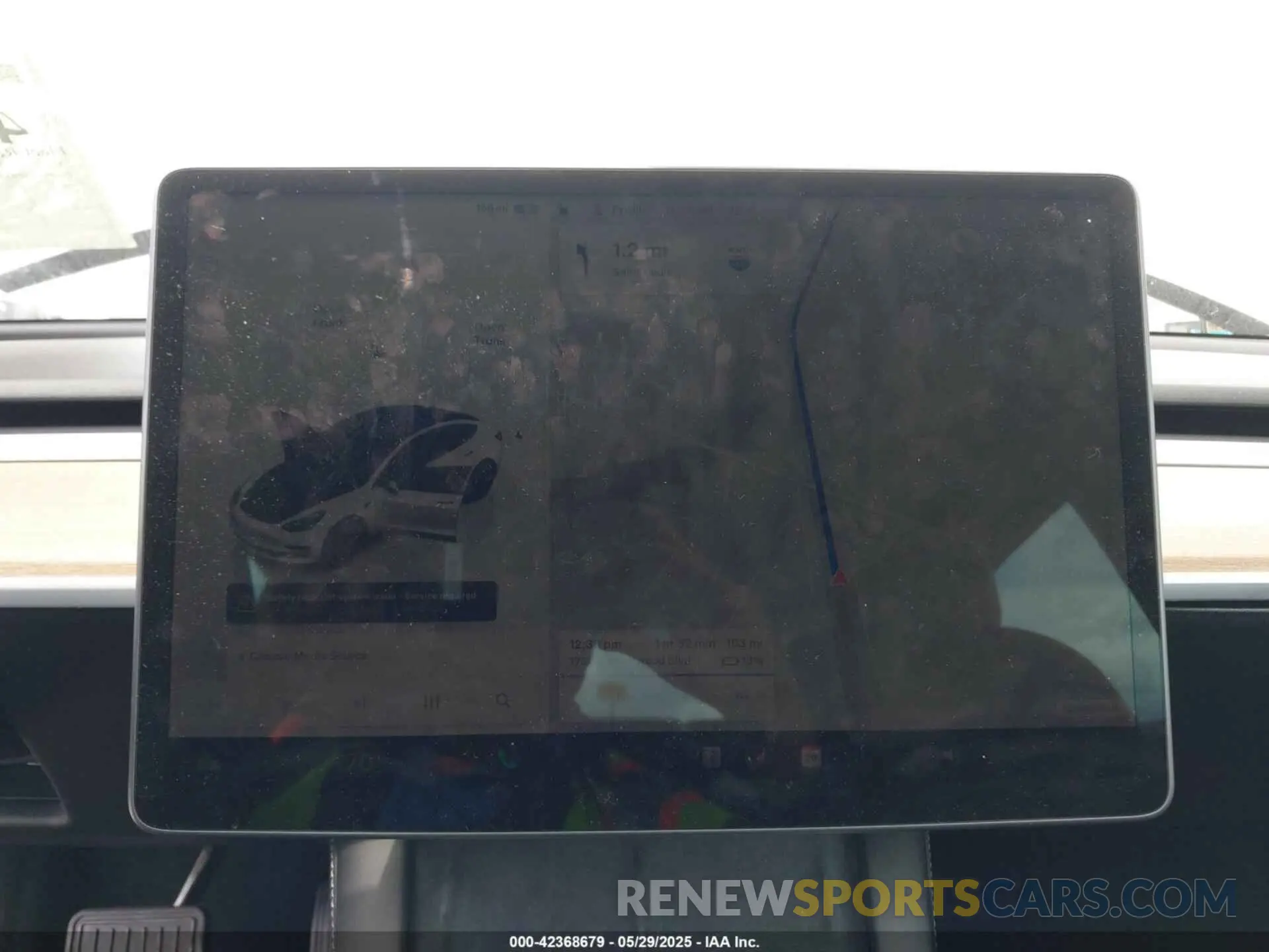 18 Photograph of a damaged car 5YJ3E1EBXNF319851 TESLA MODEL 3 2022