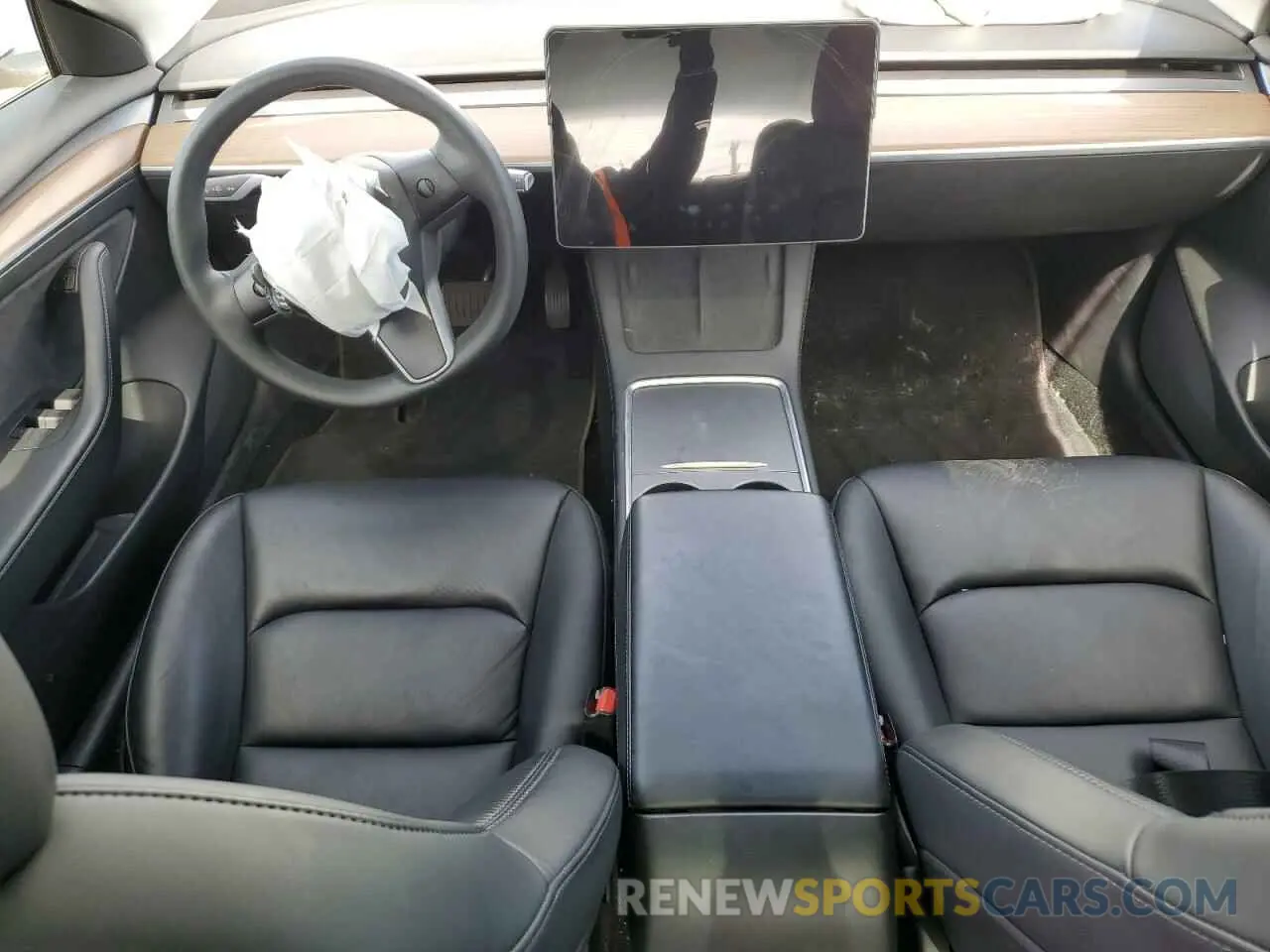 8 Photograph of a damaged car 5YJ3E1EBXNF330719 TESLA MODEL 3 2022