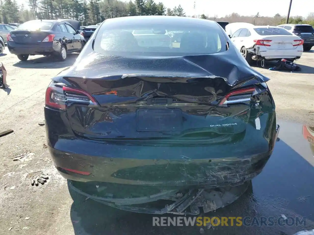 6 Photograph of a damaged car 5YJ3E1EBXNF333474 TESLA MODEL 3 2022