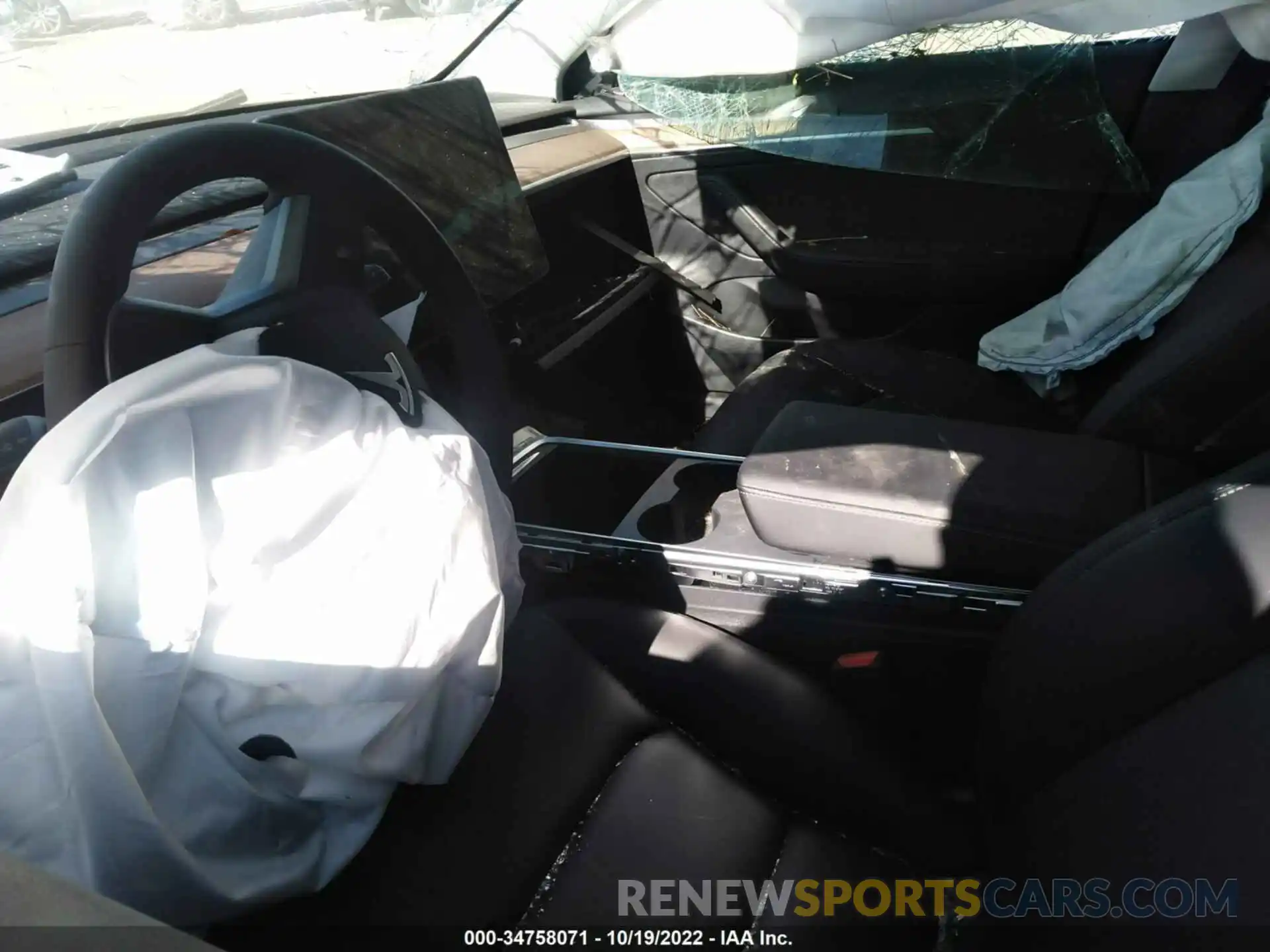 5 Photograph of a damaged car 5YJ3E1EBXNF334561 TESLA MODEL 3 2022