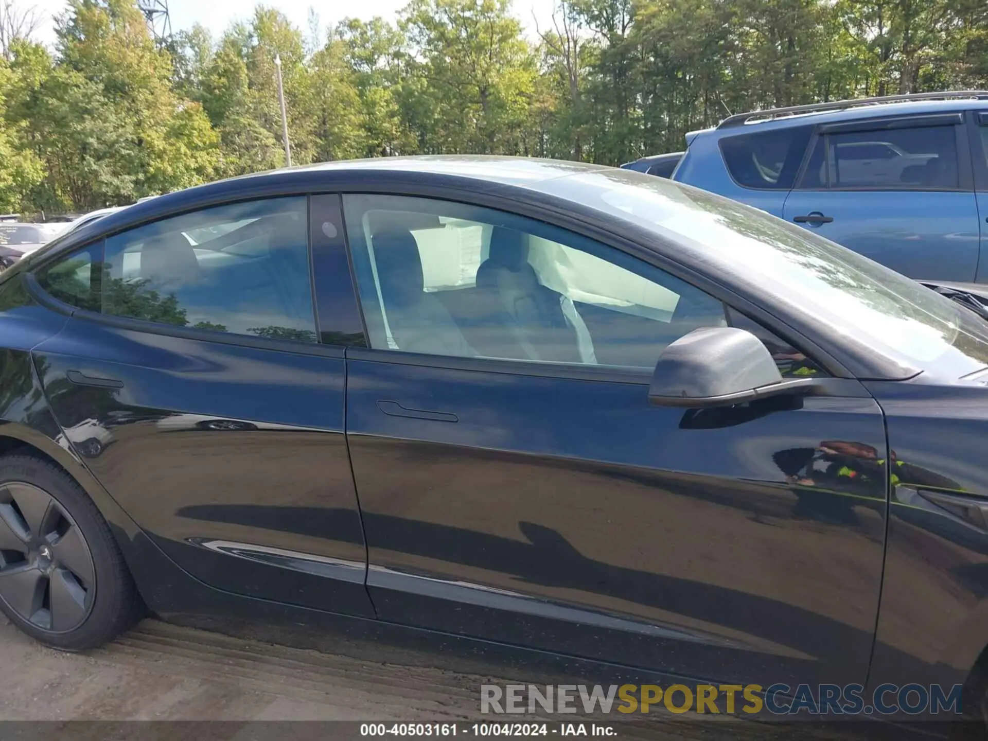 13 Photograph of a damaged car 5YJ3E1EBXNF349514 TESLA MODEL 3 2022