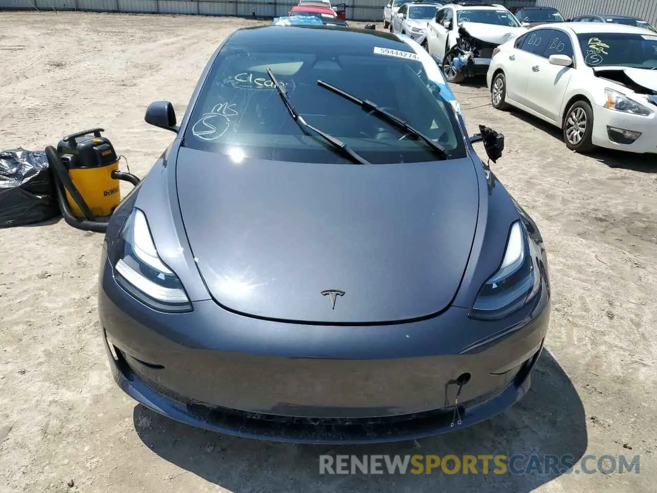 5 Photograph of a damaged car 5YJ3E1EC0NF261869 TESLA MODEL 3 2022