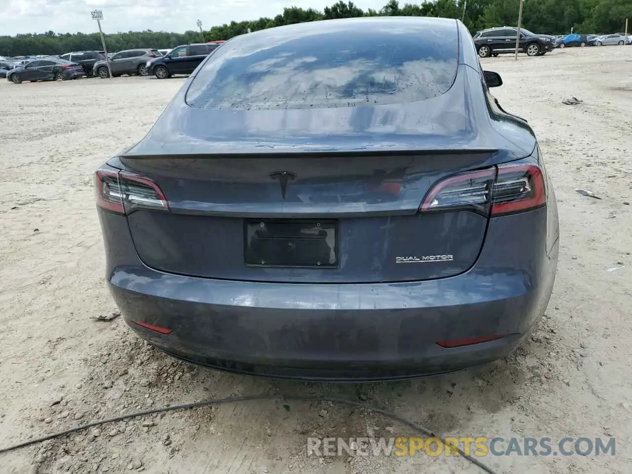 6 Photograph of a damaged car 5YJ3E1EC0NF261869 TESLA MODEL 3 2022