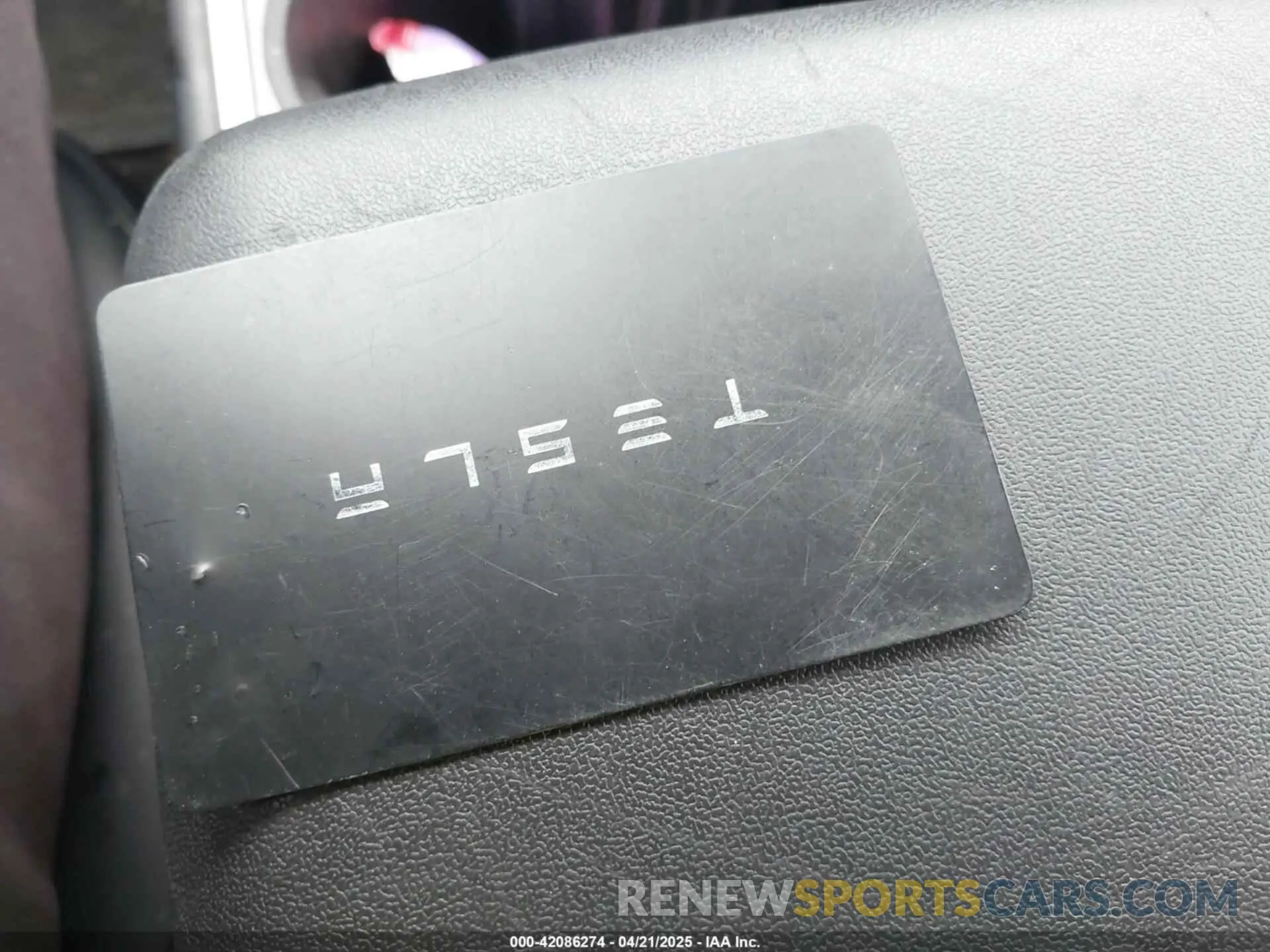 11 Photograph of a damaged car 5YJ3E1EC0NF263945 TESLA MODEL 3 2022