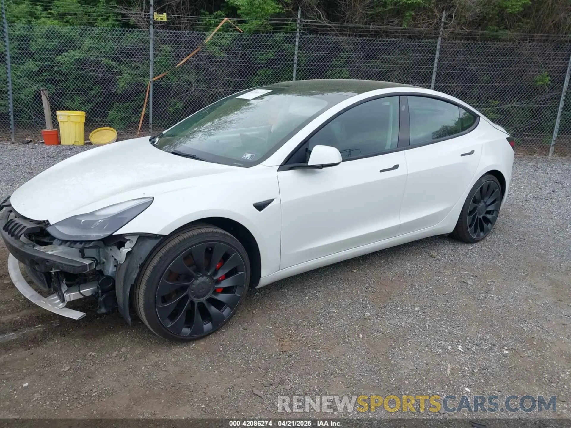 2 Photograph of a damaged car 5YJ3E1EC0NF263945 TESLA MODEL 3 2022
