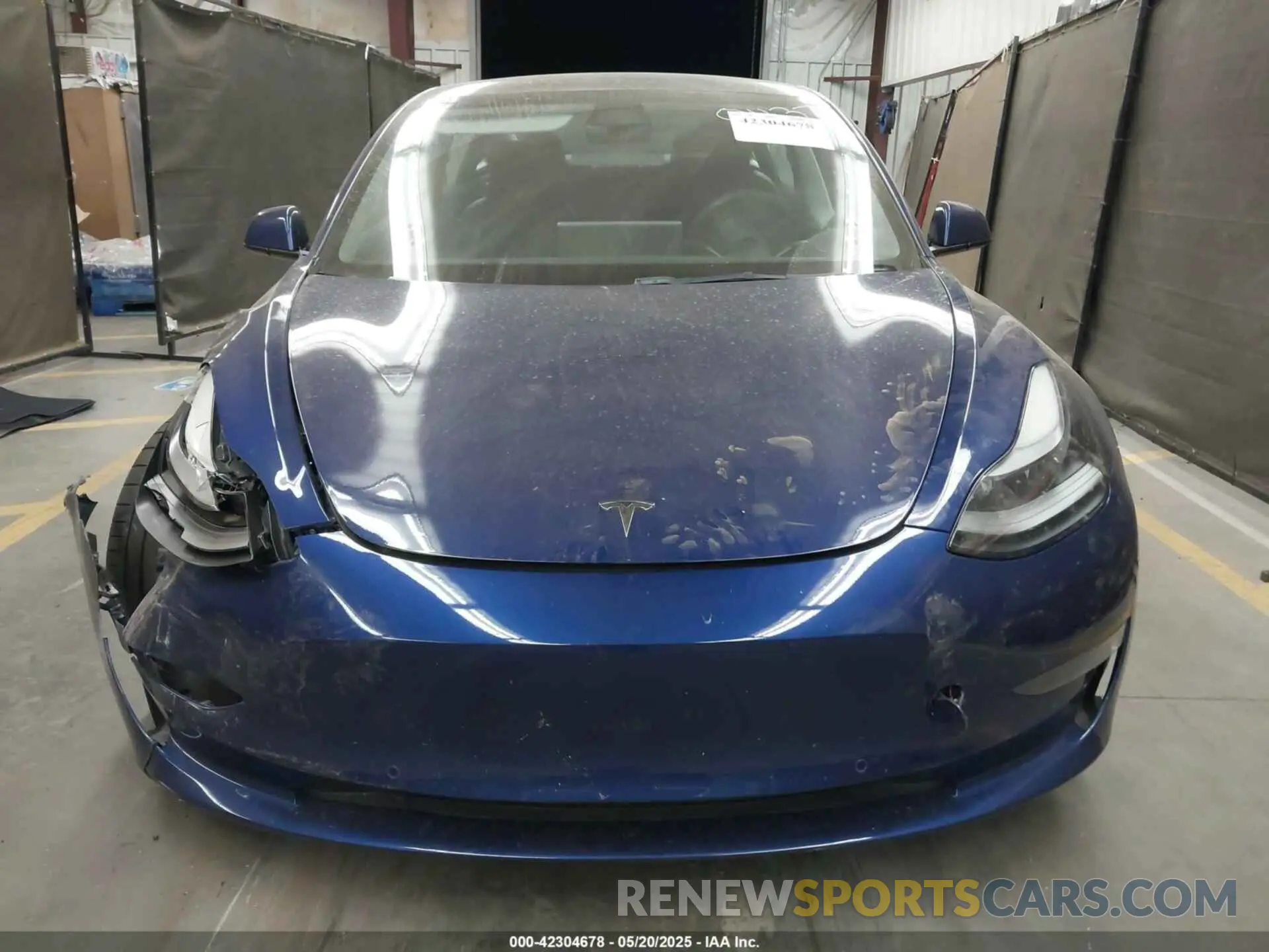 11 Photograph of a damaged car 5YJ3E1EC1NF104786 TESLA MODEL 3 2022