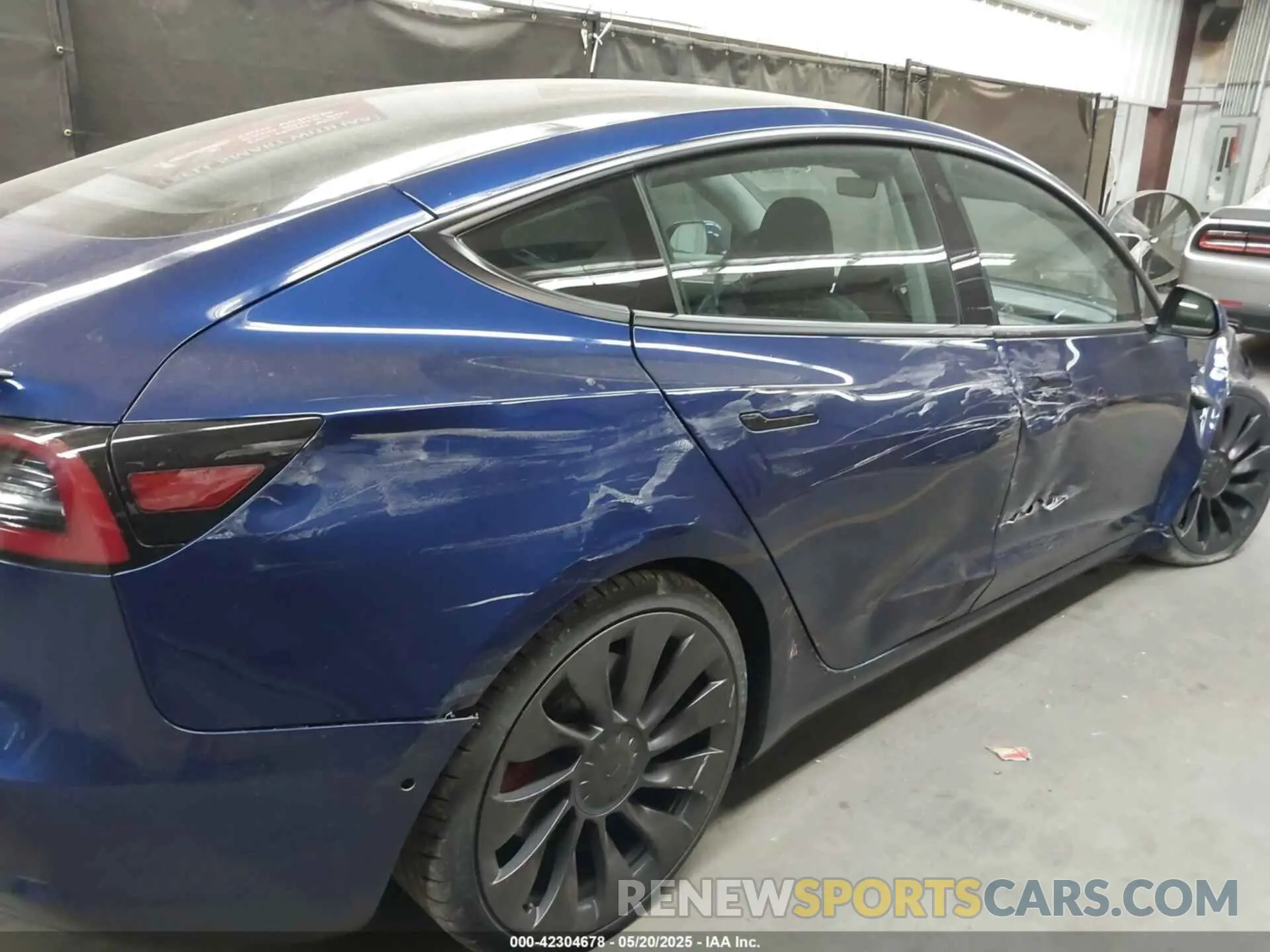 6 Photograph of a damaged car 5YJ3E1EC1NF104786 TESLA MODEL 3 2022