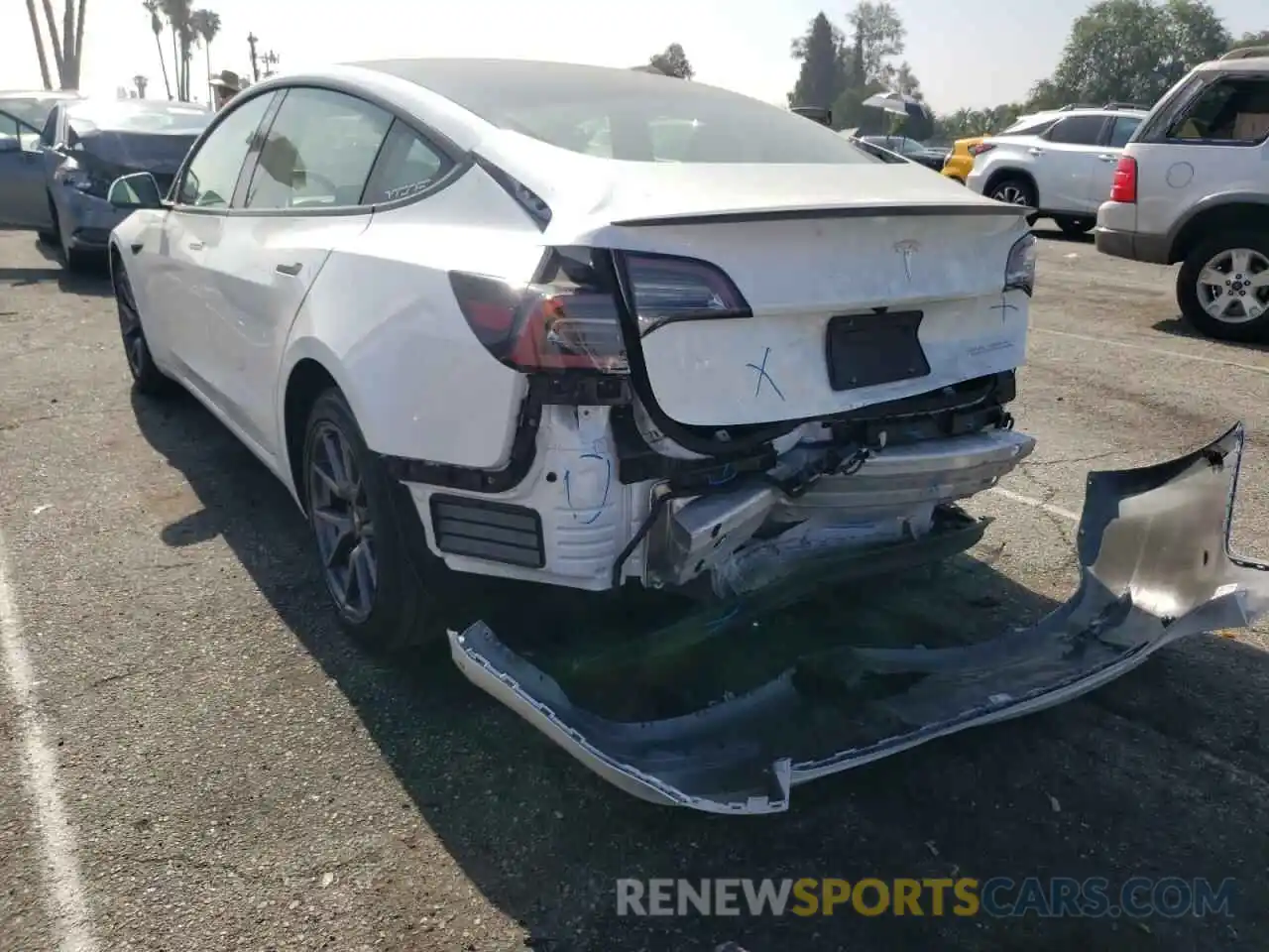 3 Photograph of a damaged car 5YJ3E1EC1NF131406 TESLA MODEL 3 2022