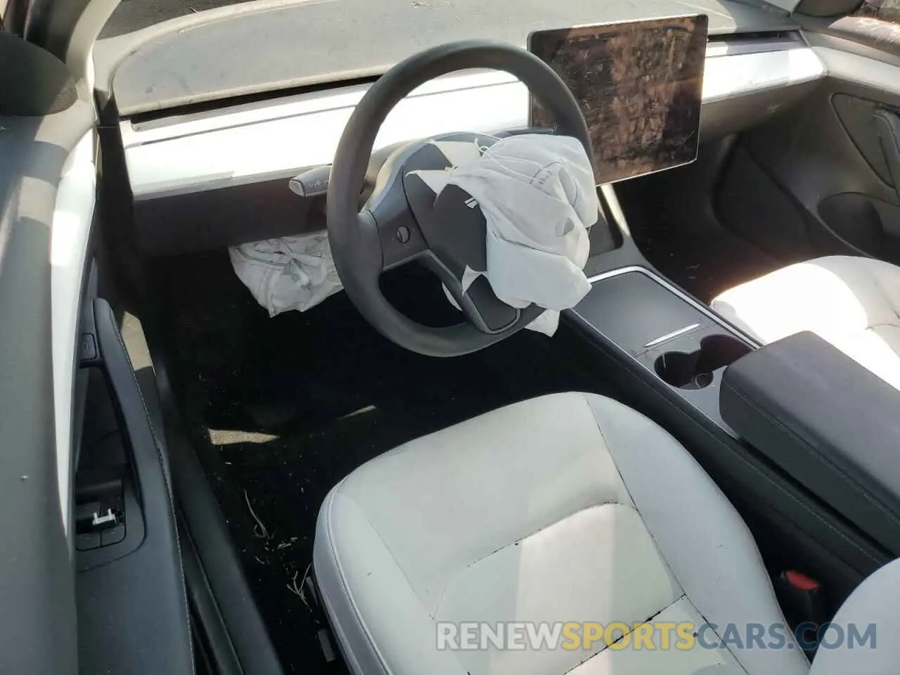 8 Photograph of a damaged car 5YJ3E1EC1NF262416 TESLA MODEL 3 2022