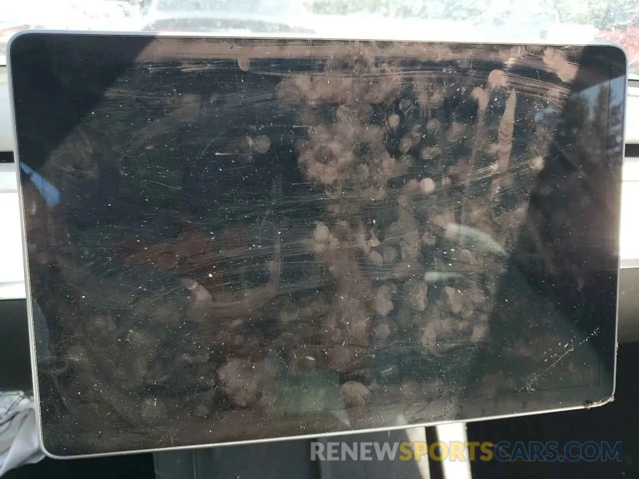 9 Photograph of a damaged car 5YJ3E1EC1NF262416 TESLA MODEL 3 2022