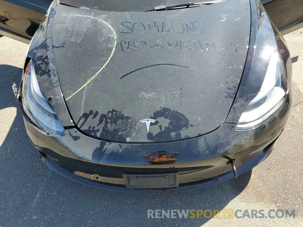 11 Photograph of a damaged car 5YJ3E1EC1NF342430 TESLA MODEL 3 2022