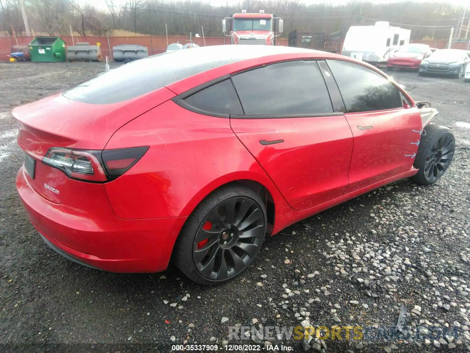 4 Photograph of a damaged car 5YJ3E1EC2NF104215 TESLA MODEL 3 2022