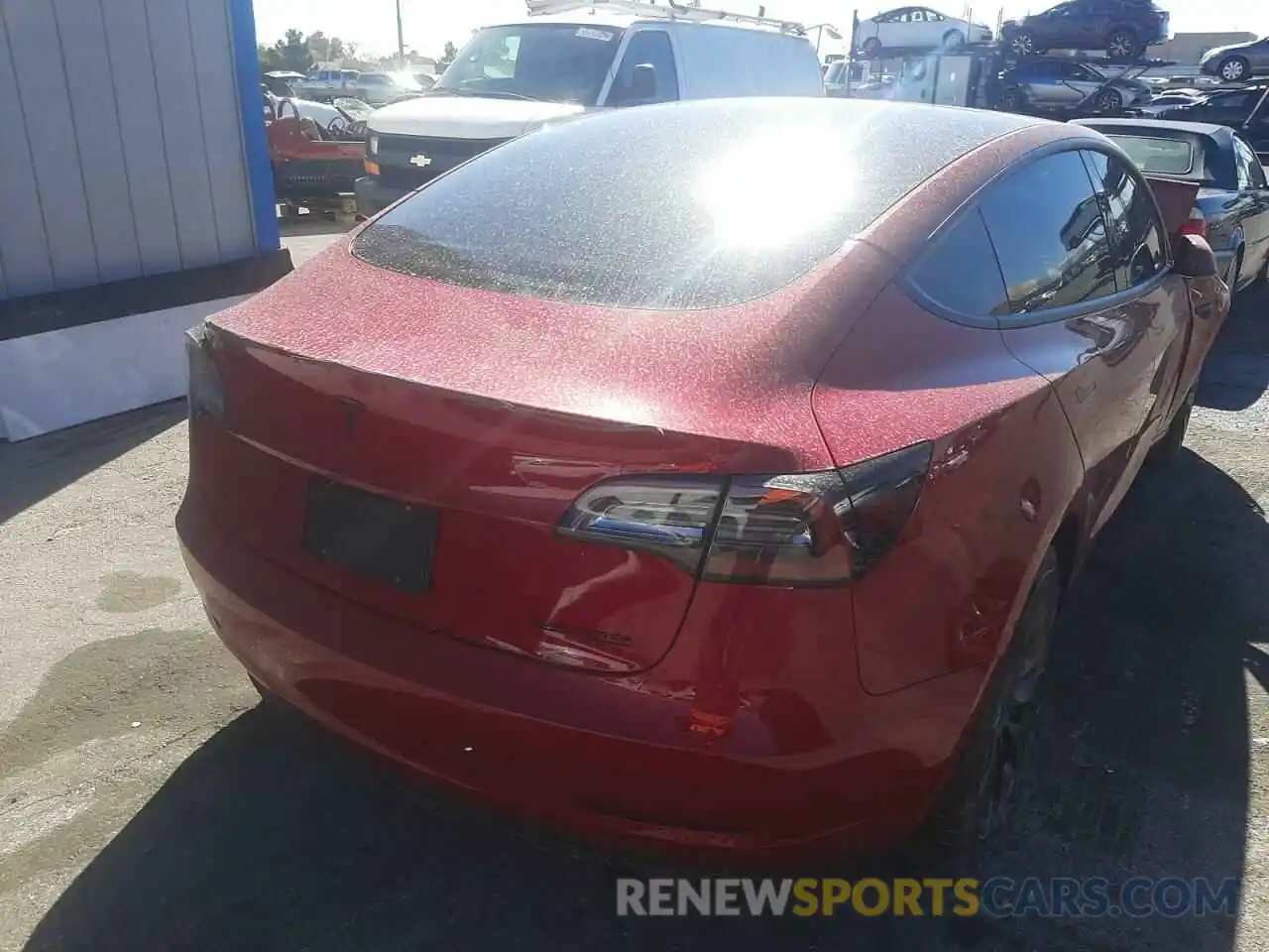 4 Photograph of a damaged car 5YJ3E1EC2NF106627 TESLA MODEL 3 2022