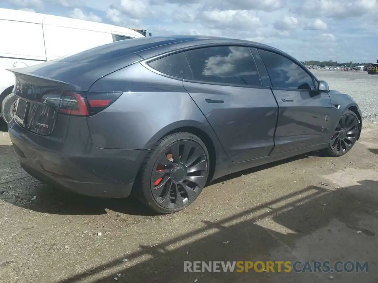 3 Photograph of a damaged car 5YJ3E1EC2NF127817 TESLA MODEL 3 2022