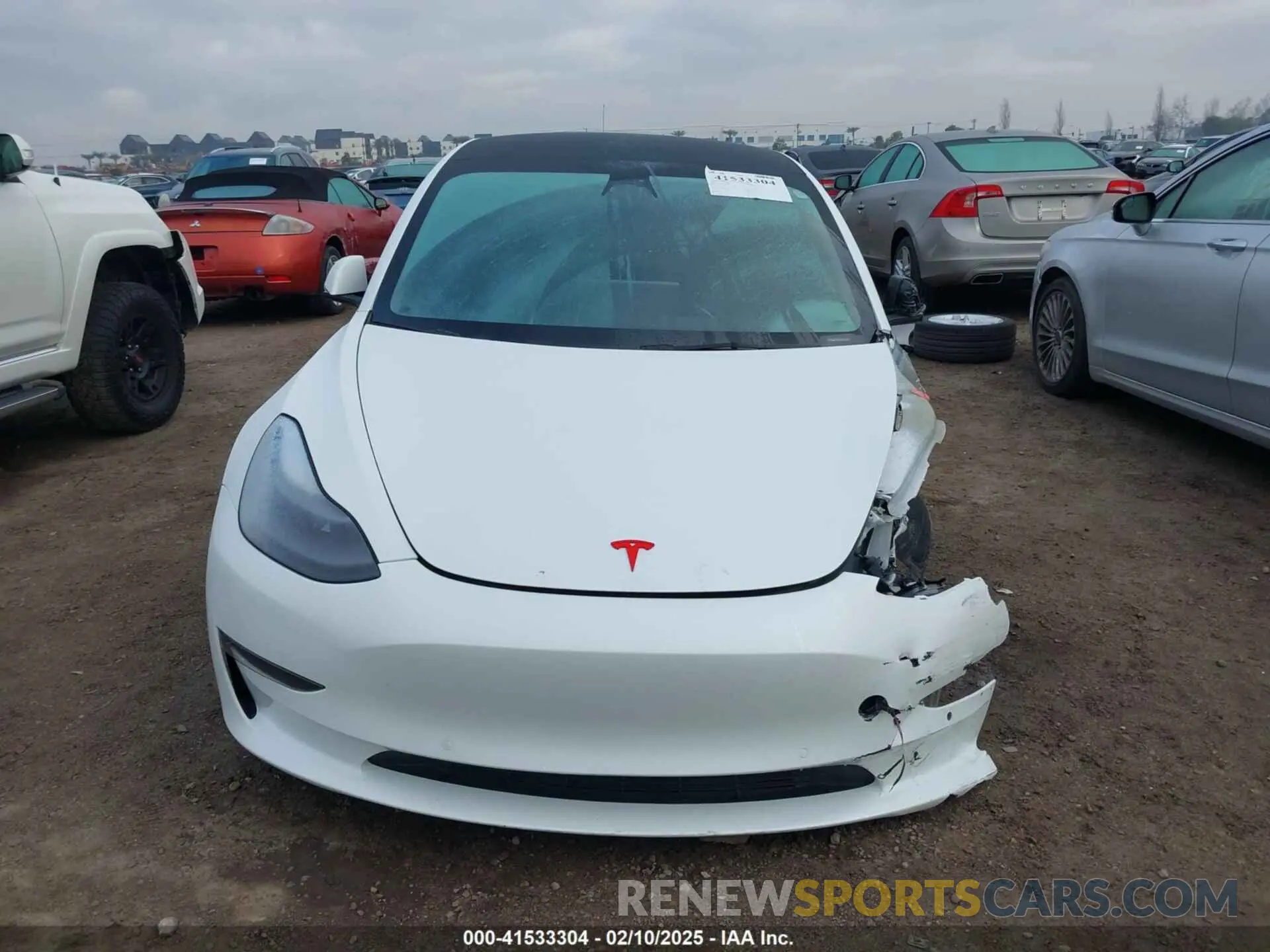 12 Photograph of a damaged car 5YJ3E1EC2NF295330 TESLA MODEL 3 2022