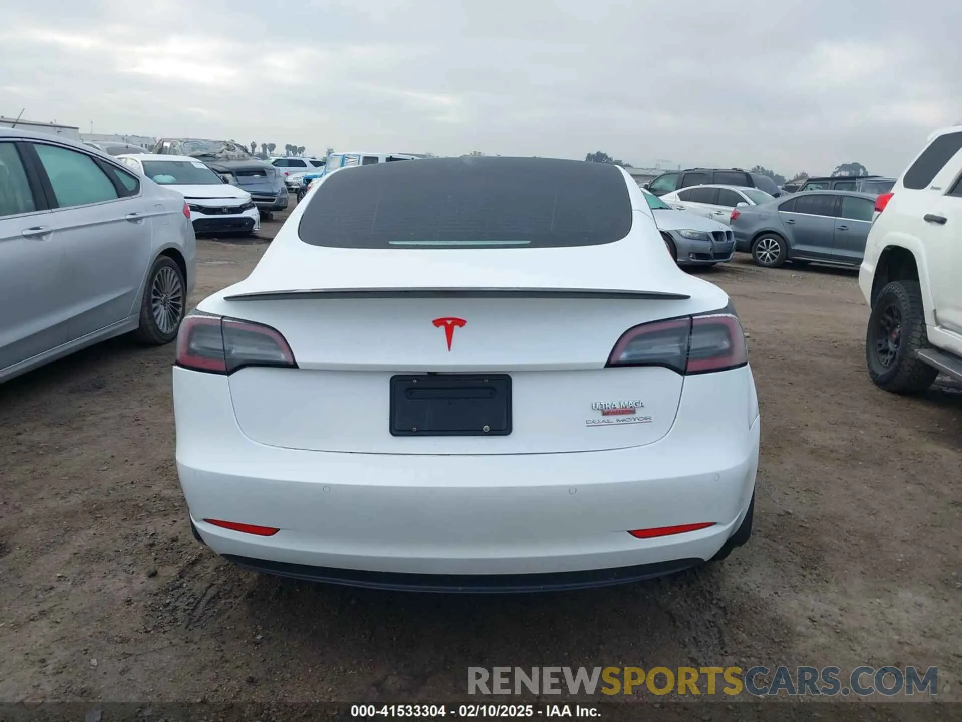 16 Photograph of a damaged car 5YJ3E1EC2NF295330 TESLA MODEL 3 2022