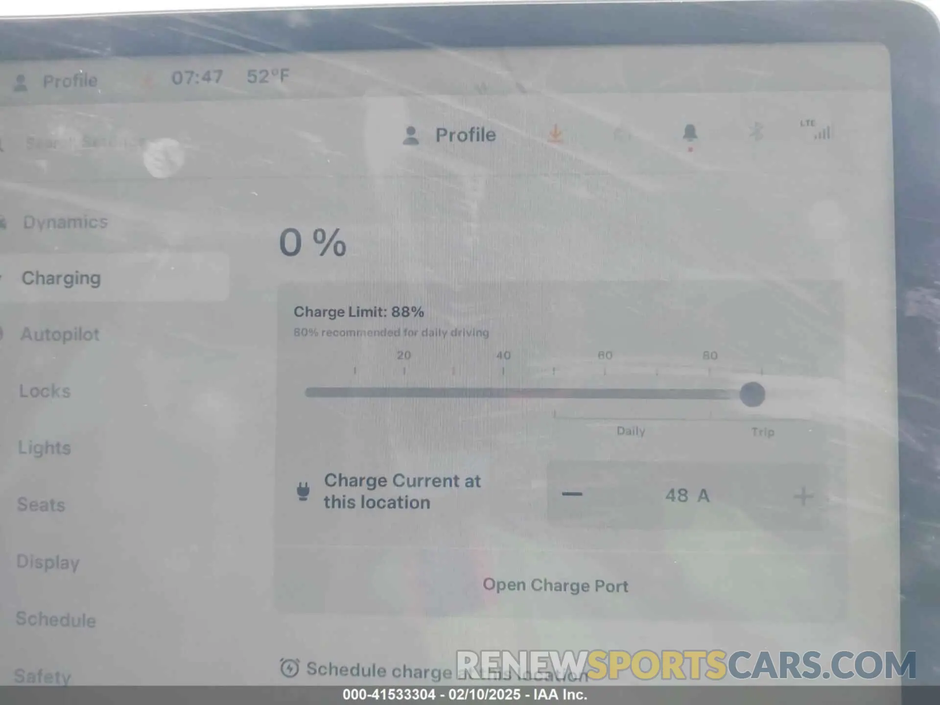 17 Photograph of a damaged car 5YJ3E1EC2NF295330 TESLA MODEL 3 2022