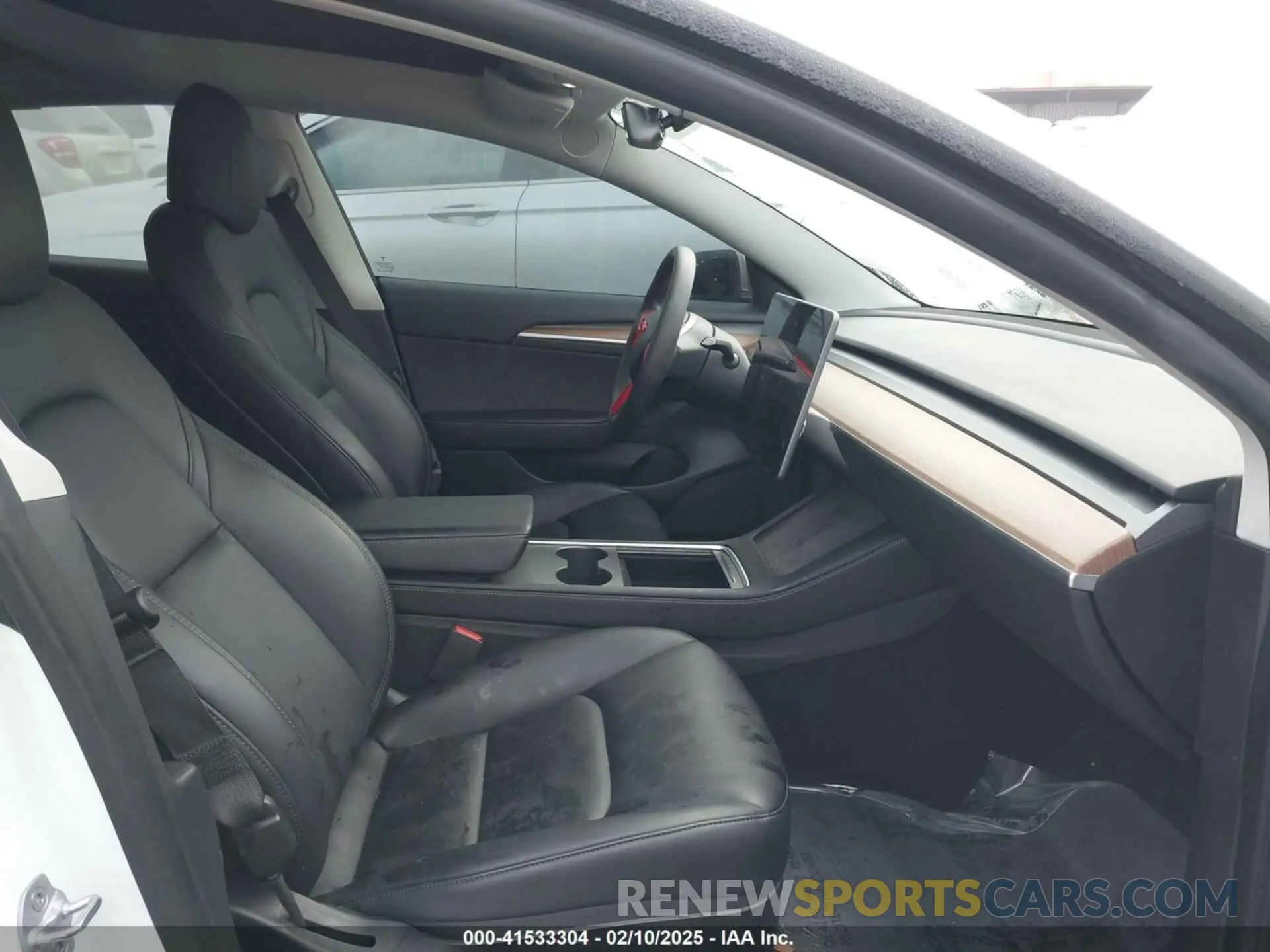 5 Photograph of a damaged car 5YJ3E1EC2NF295330 TESLA MODEL 3 2022