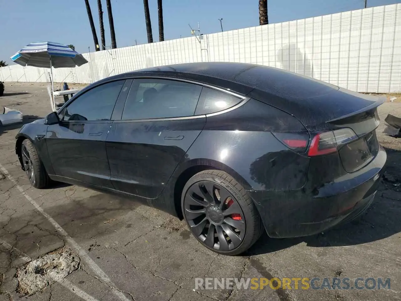 2 Photograph of a damaged car 5YJ3E1EC2NF342680 TESLA MODEL 3 2022