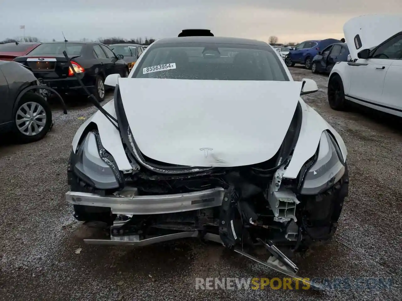 5 Photograph of a damaged car 5YJ3E1EC2NF343103 TESLA MODEL 3 2022