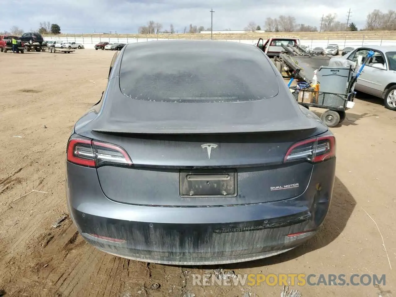 6 Photograph of a damaged car 5YJ3E1EC2NF357843 TESLA MODEL 3 2022