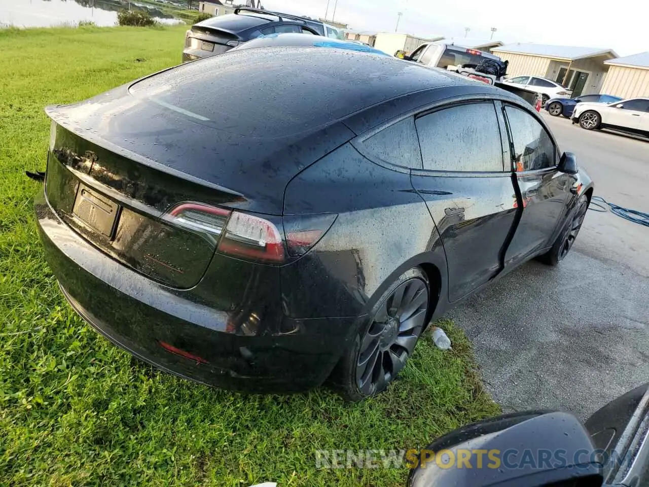 3 Photograph of a damaged car 5YJ3E1EC3NF254723 TESLA MODEL 3 2022
