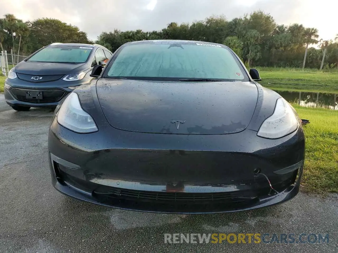 5 Photograph of a damaged car 5YJ3E1EC3NF254723 TESLA MODEL 3 2022