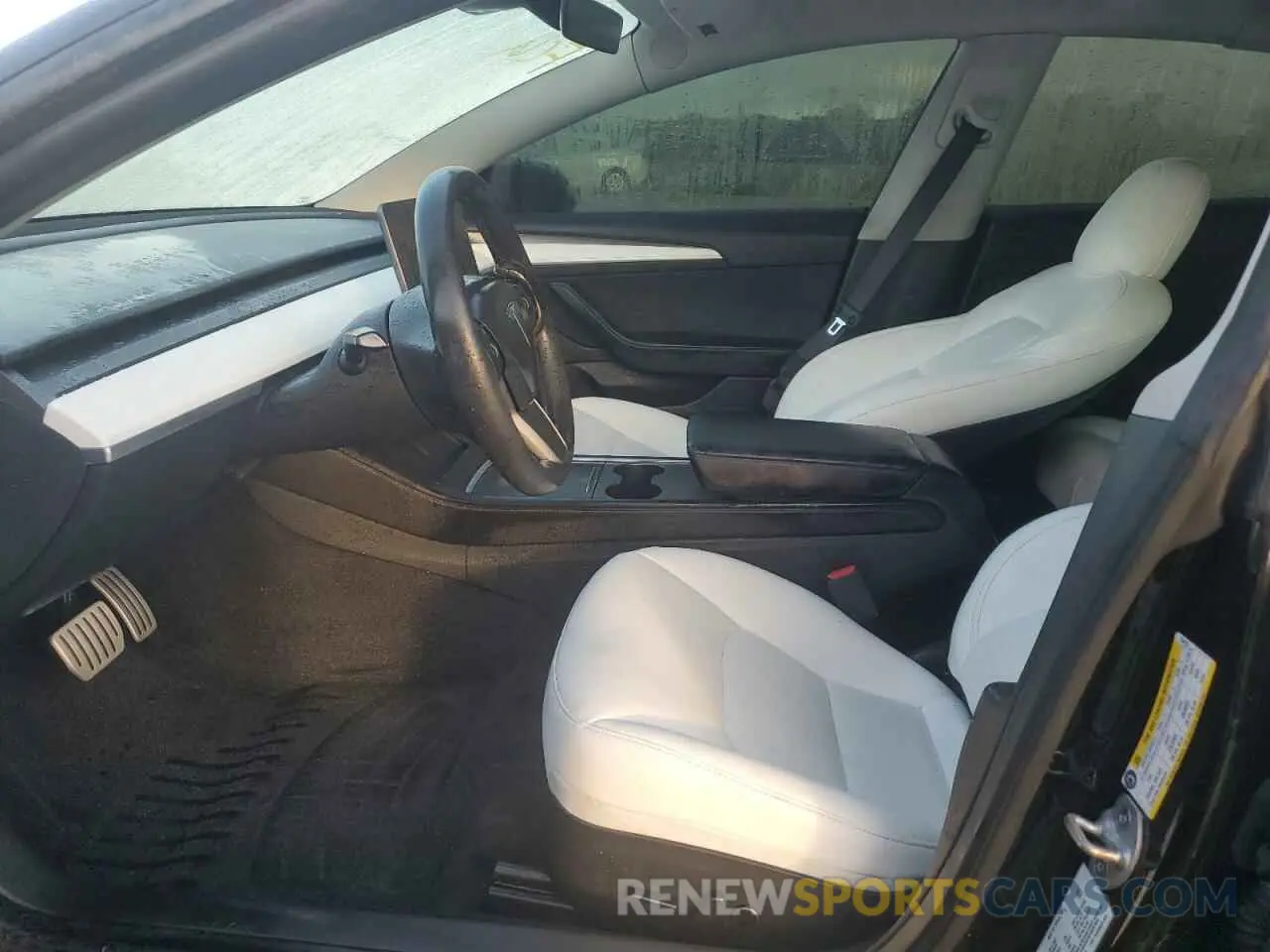 7 Photograph of a damaged car 5YJ3E1EC3NF254723 TESLA MODEL 3 2022