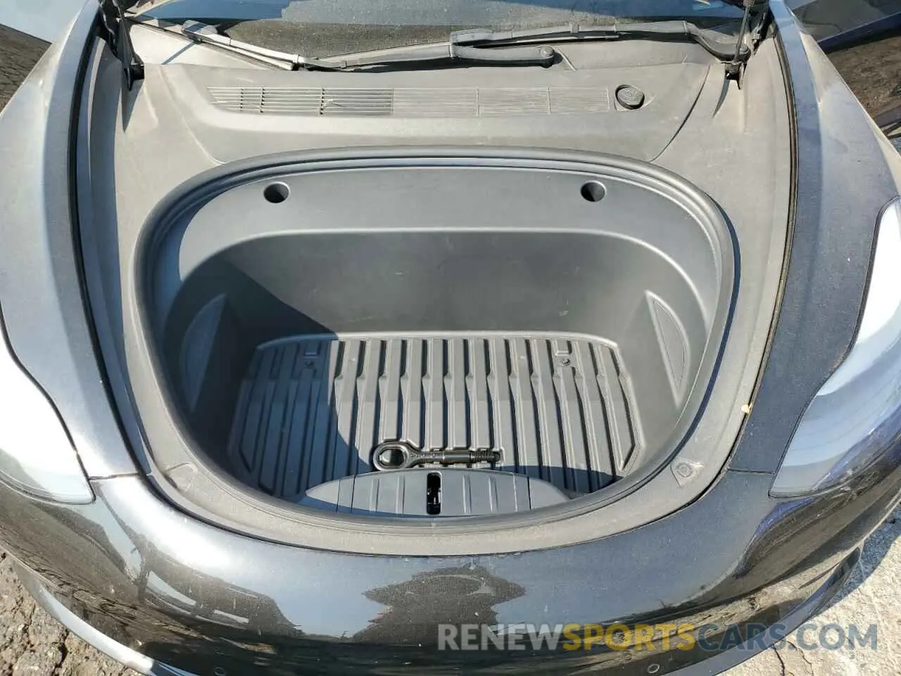 11 Photograph of a damaged car 5YJ3E1EC4NF209306 TESLA MODEL 3 2022
