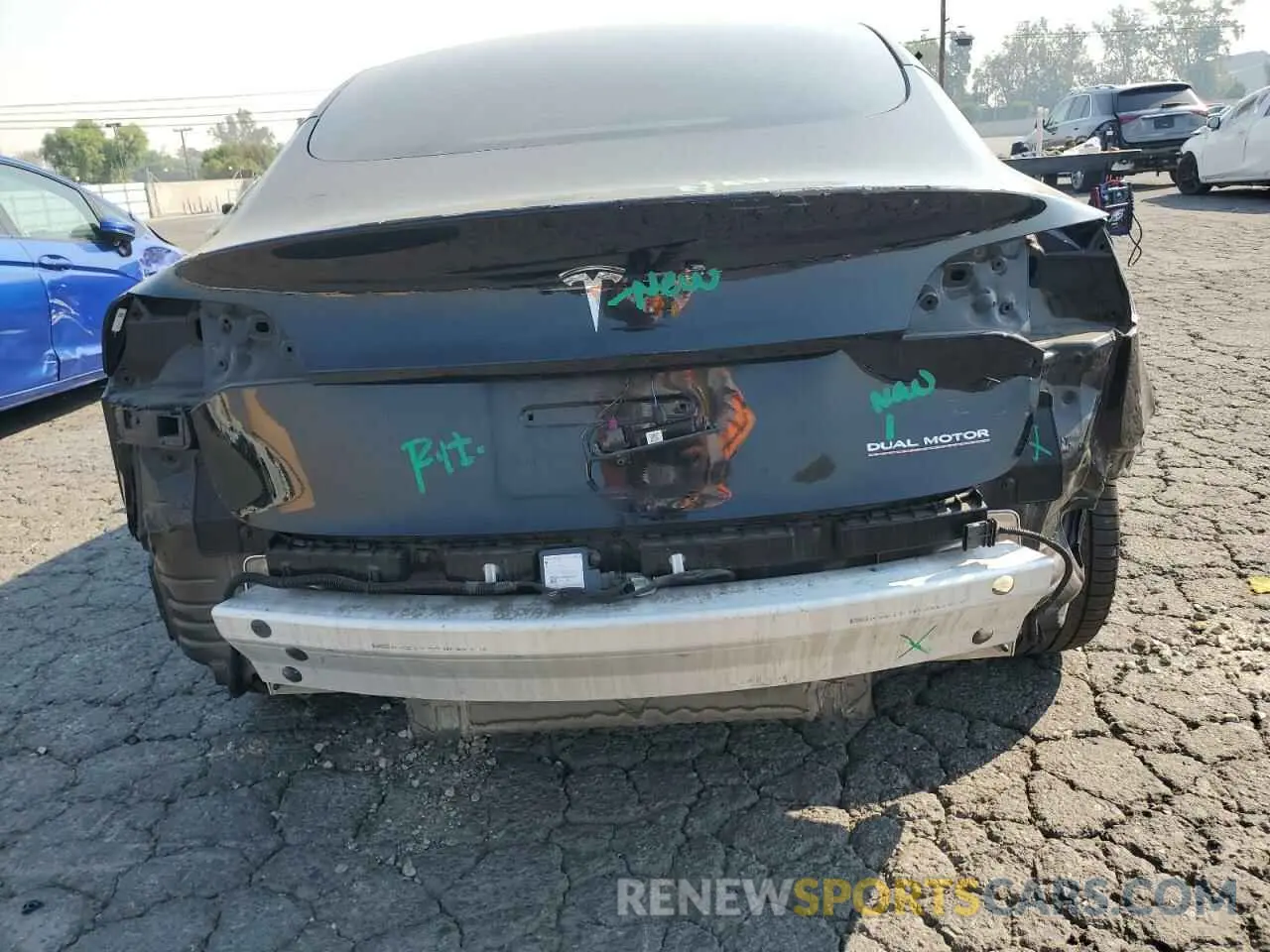 6 Photograph of a damaged car 5YJ3E1EC4NF209306 TESLA MODEL 3 2022