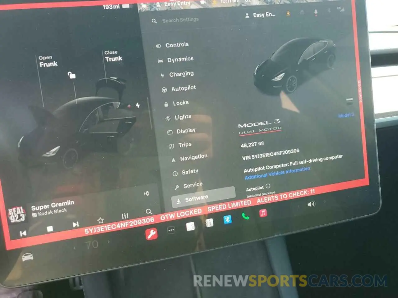 9 Photograph of a damaged car 5YJ3E1EC4NF209306 TESLA MODEL 3 2022