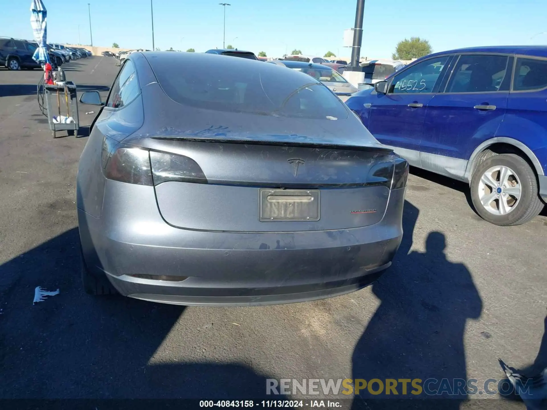 16 Photograph of a damaged car 5YJ3E1EC4NF265813 TESLA MODEL 3 2022