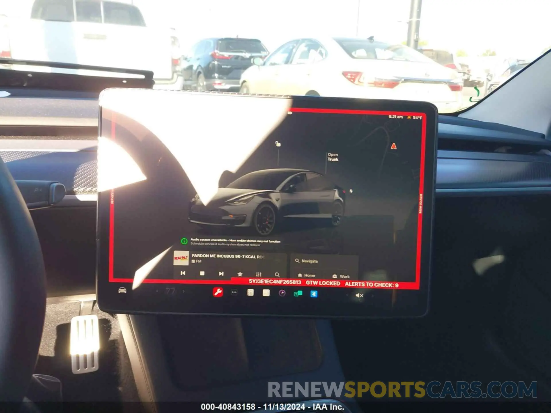 18 Photograph of a damaged car 5YJ3E1EC4NF265813 TESLA MODEL 3 2022