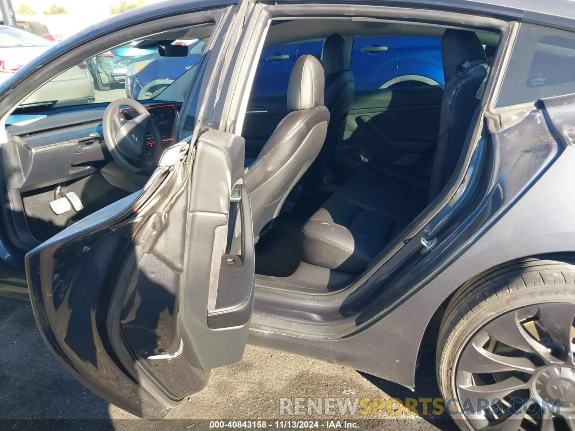 8 Photograph of a damaged car 5YJ3E1EC4NF265813 TESLA MODEL 3 2022