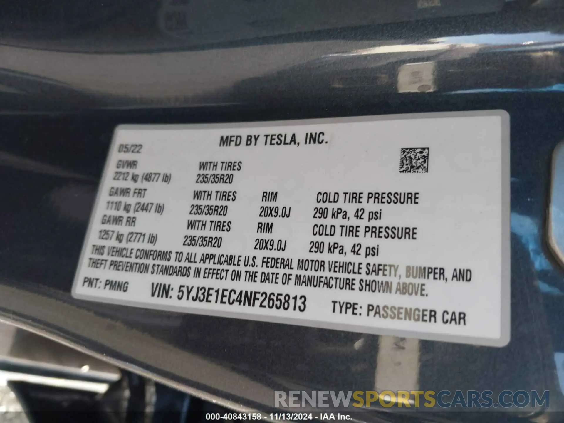 9 Photograph of a damaged car 5YJ3E1EC4NF265813 TESLA MODEL 3 2022
