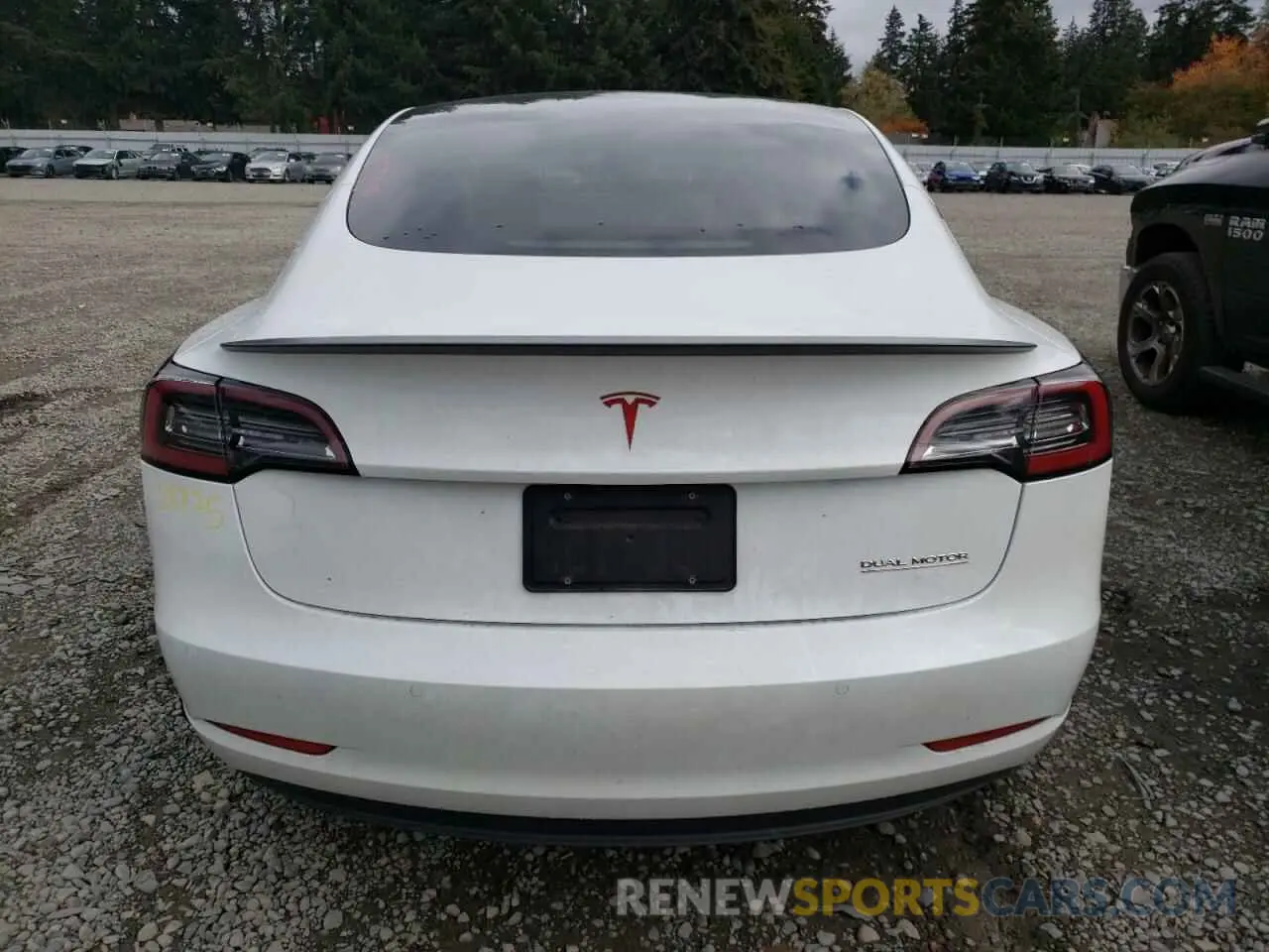 6 Photograph of a damaged car 5YJ3E1EC4NF293417 TESLA MODEL 3 2022