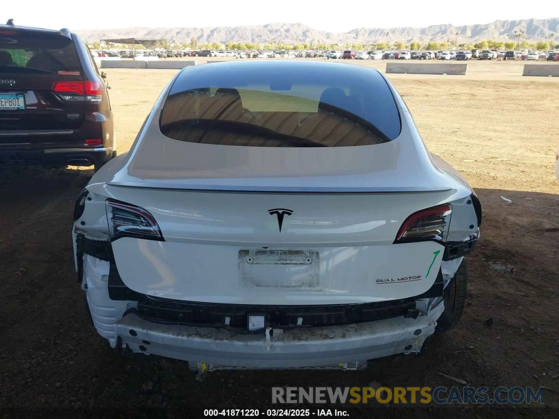 16 Photograph of a damaged car 5YJ3E1EC4NF342227 TESLA MODEL 3 2022