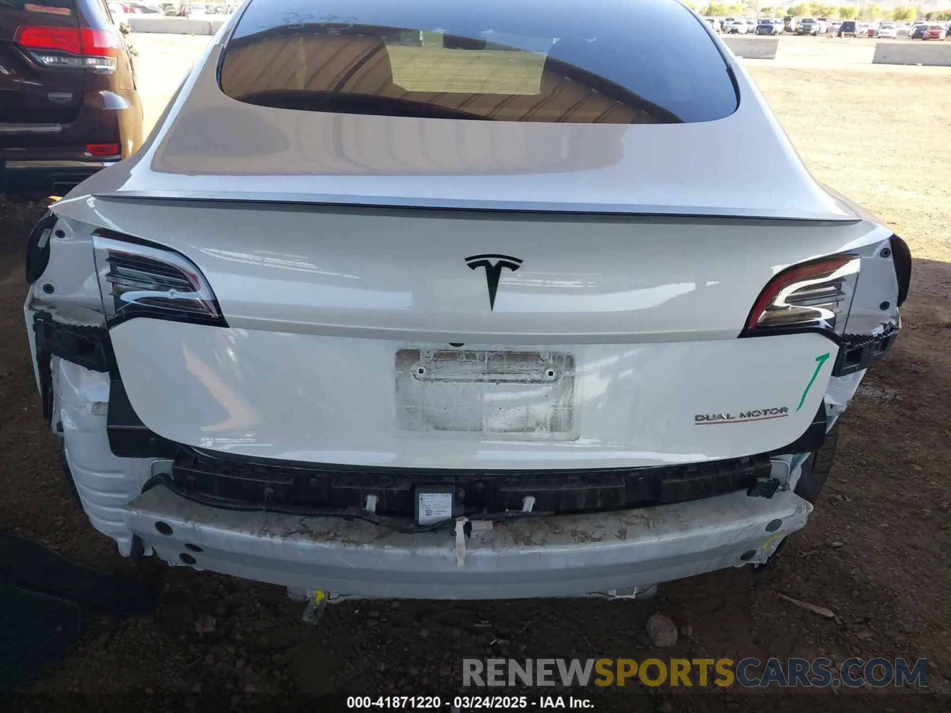 6 Photograph of a damaged car 5YJ3E1EC4NF342227 TESLA MODEL 3 2022