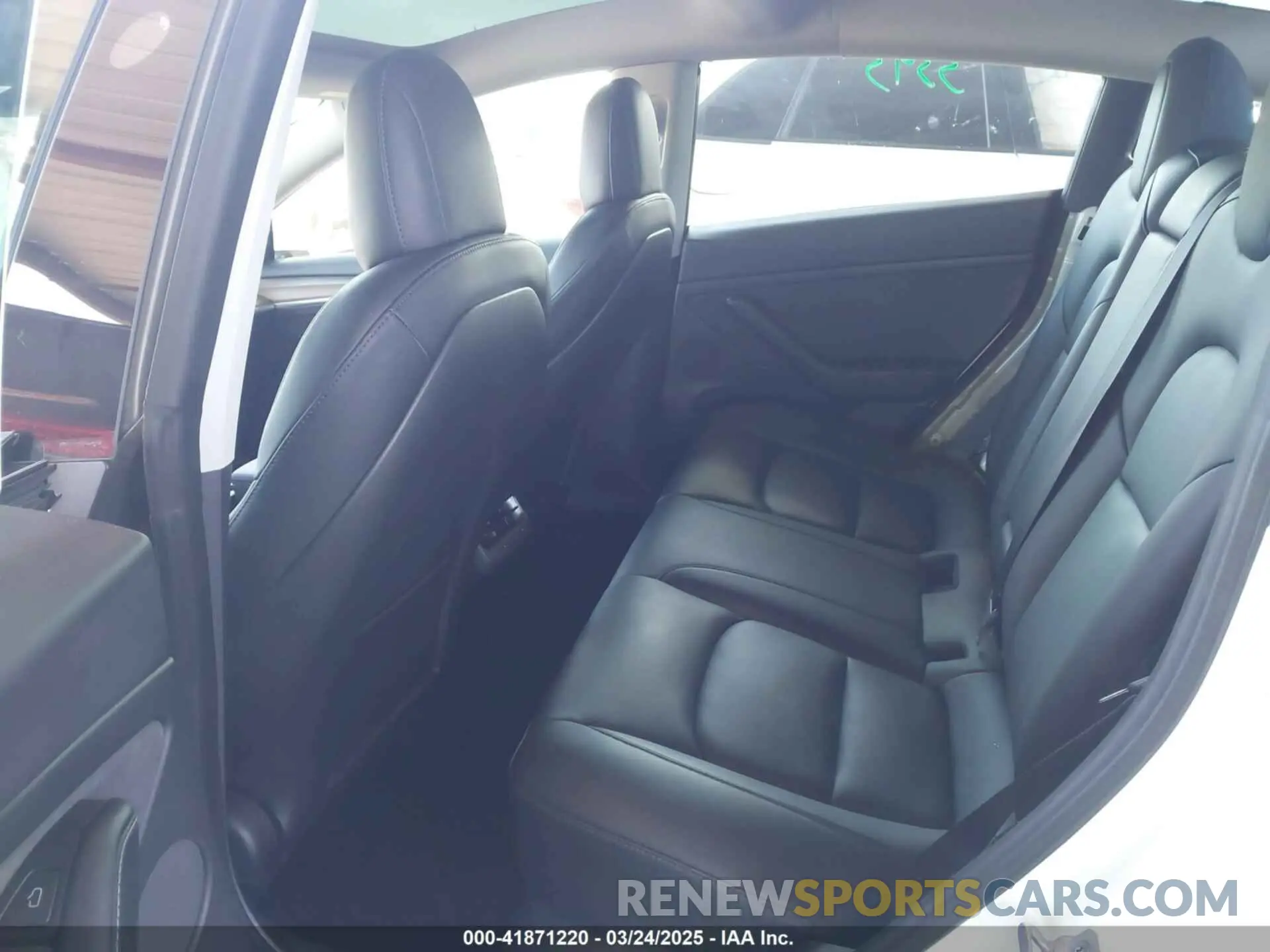 8 Photograph of a damaged car 5YJ3E1EC4NF342227 TESLA MODEL 3 2022