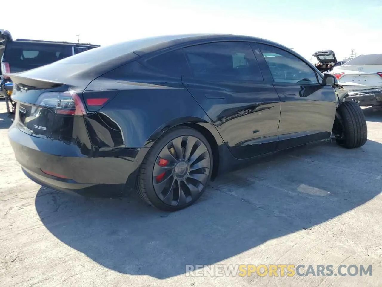 3 Photograph of a damaged car 5YJ3E1EC4NF359125 TESLA MODEL 3 2022