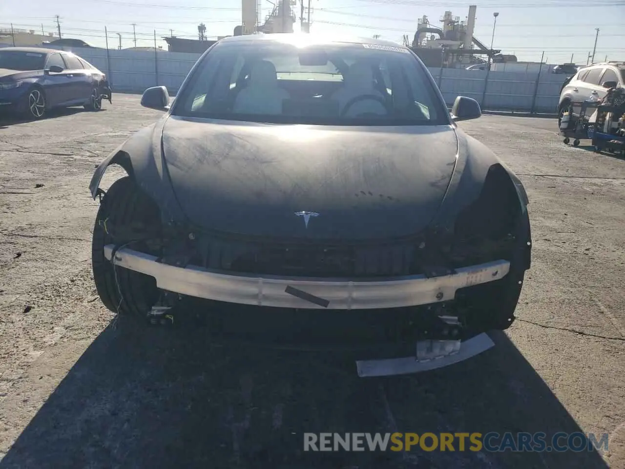 5 Photograph of a damaged car 5YJ3E1EC5NF120456 TESLA MODEL 3 2022