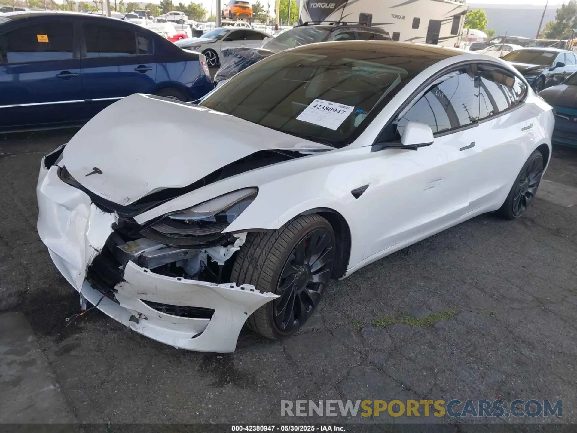 2 Photograph of a damaged car 5YJ3E1EC5NF195612 TESLA MODEL 3 2022