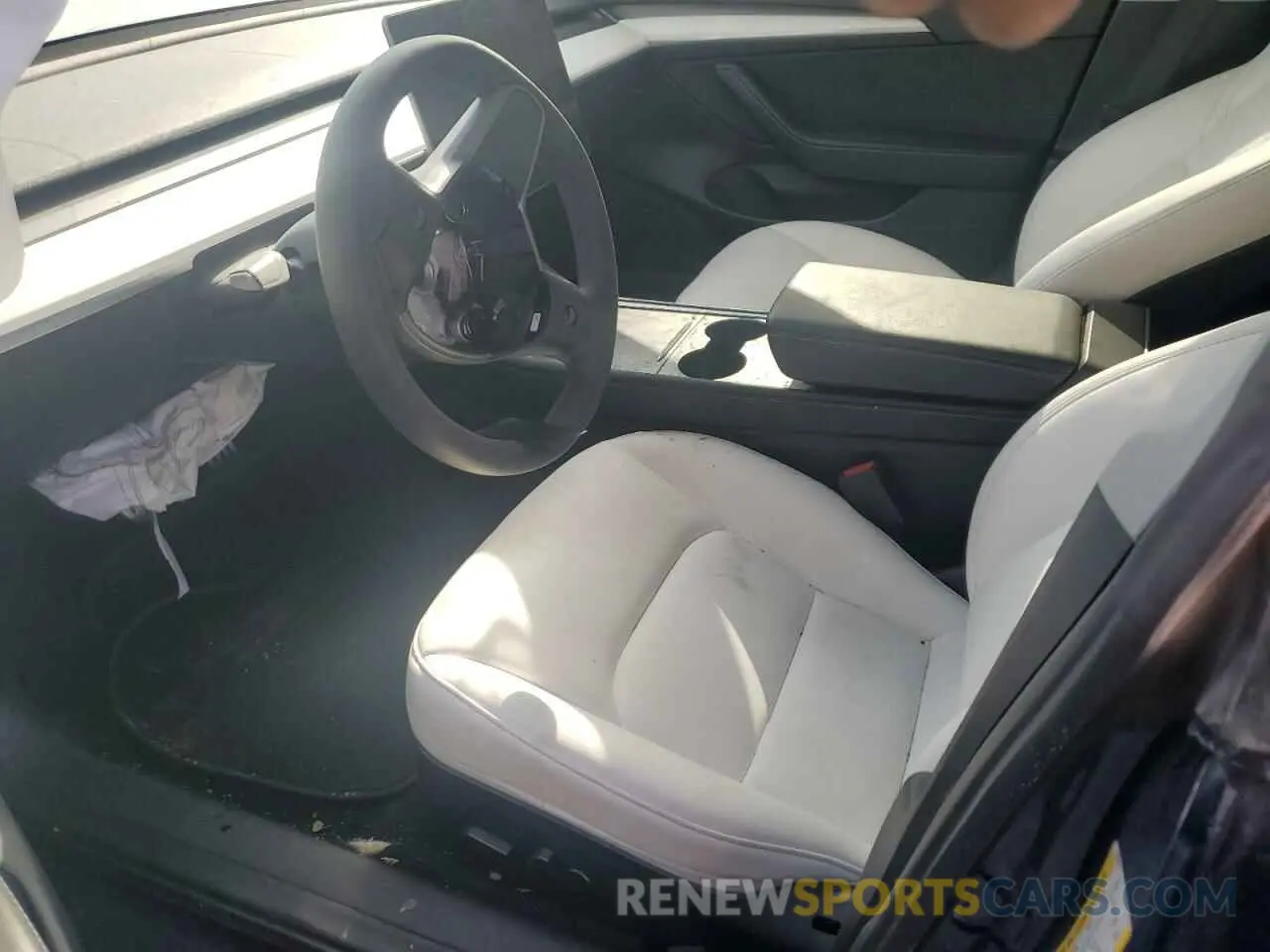 7 Photograph of a damaged car 5YJ3E1EC5NF198011 TESLA MODEL 3 2022