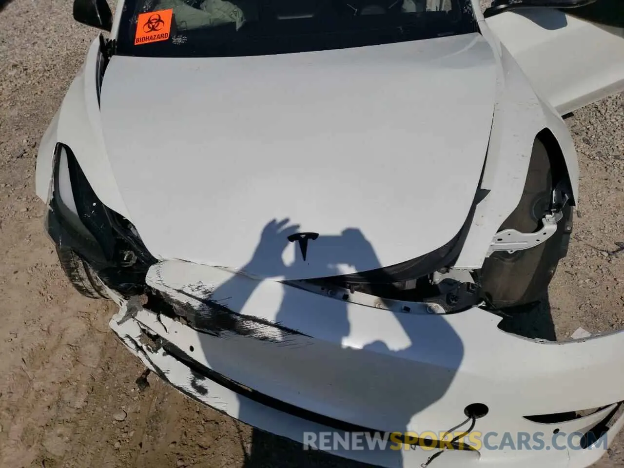 11 Photograph of a damaged car 5YJ3E1EC5NF274049 TESLA MODEL 3 2022