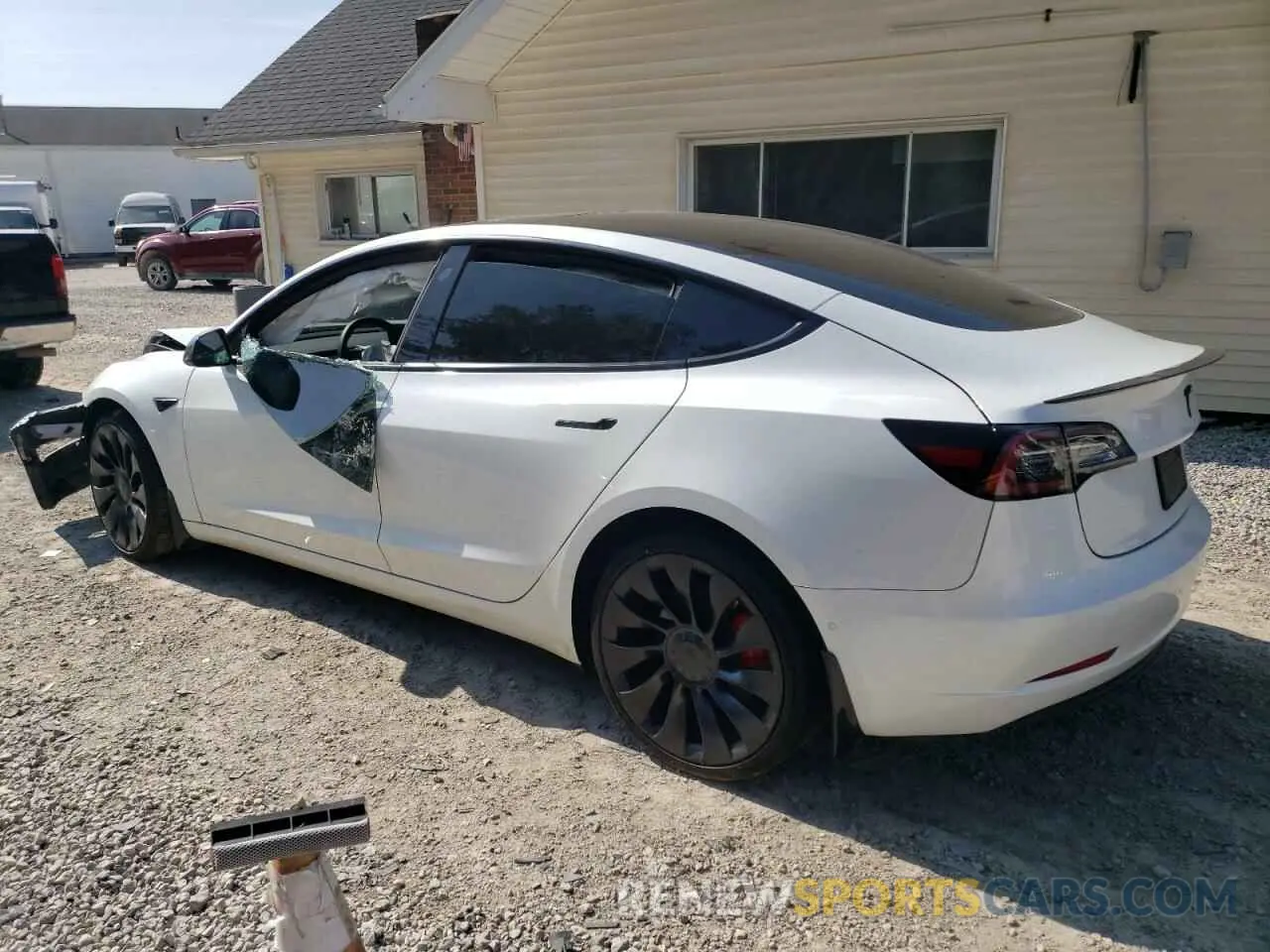 2 Photograph of a damaged car 5YJ3E1EC5NF274049 TESLA MODEL 3 2022