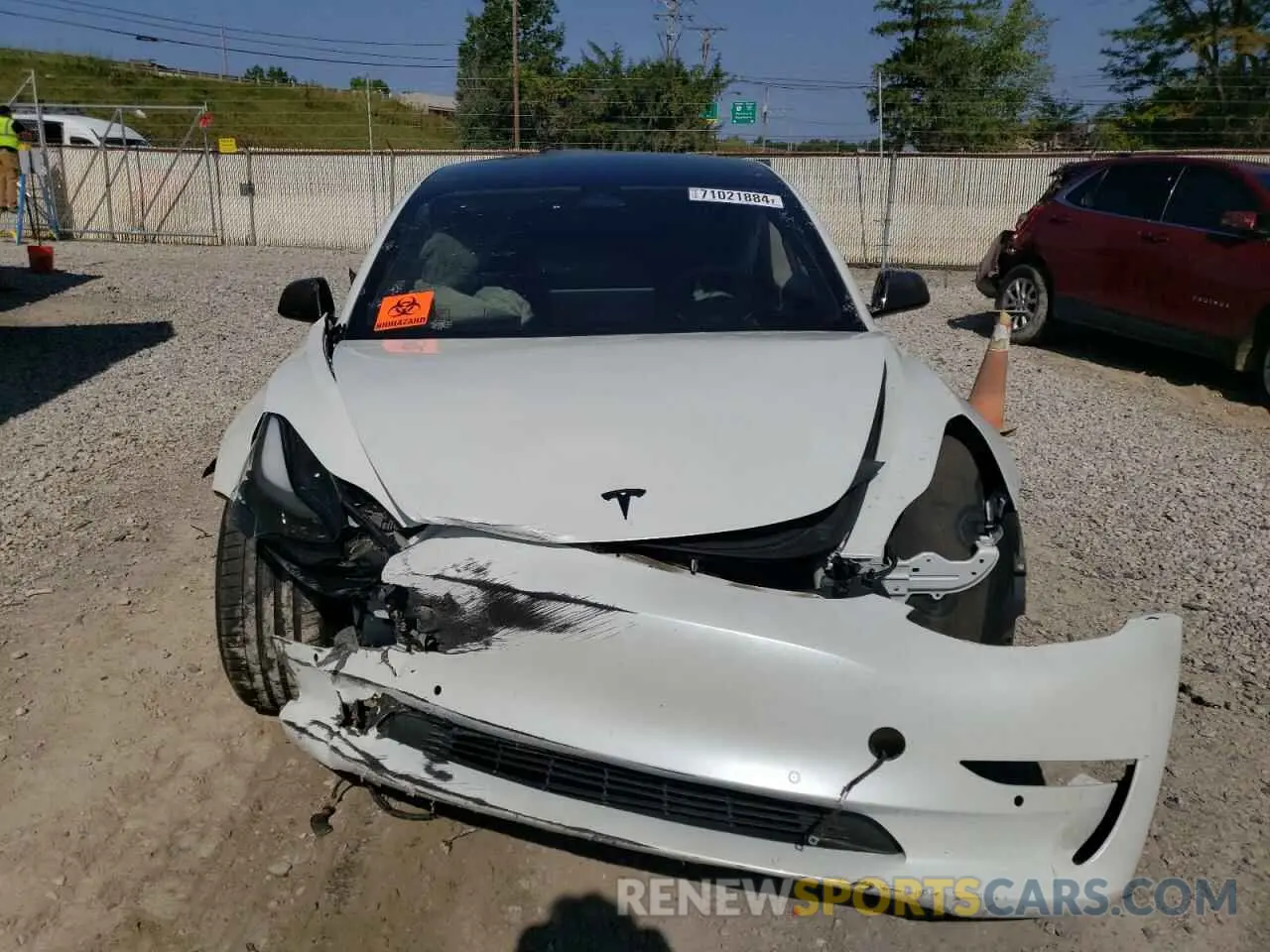 5 Photograph of a damaged car 5YJ3E1EC5NF274049 TESLA MODEL 3 2022