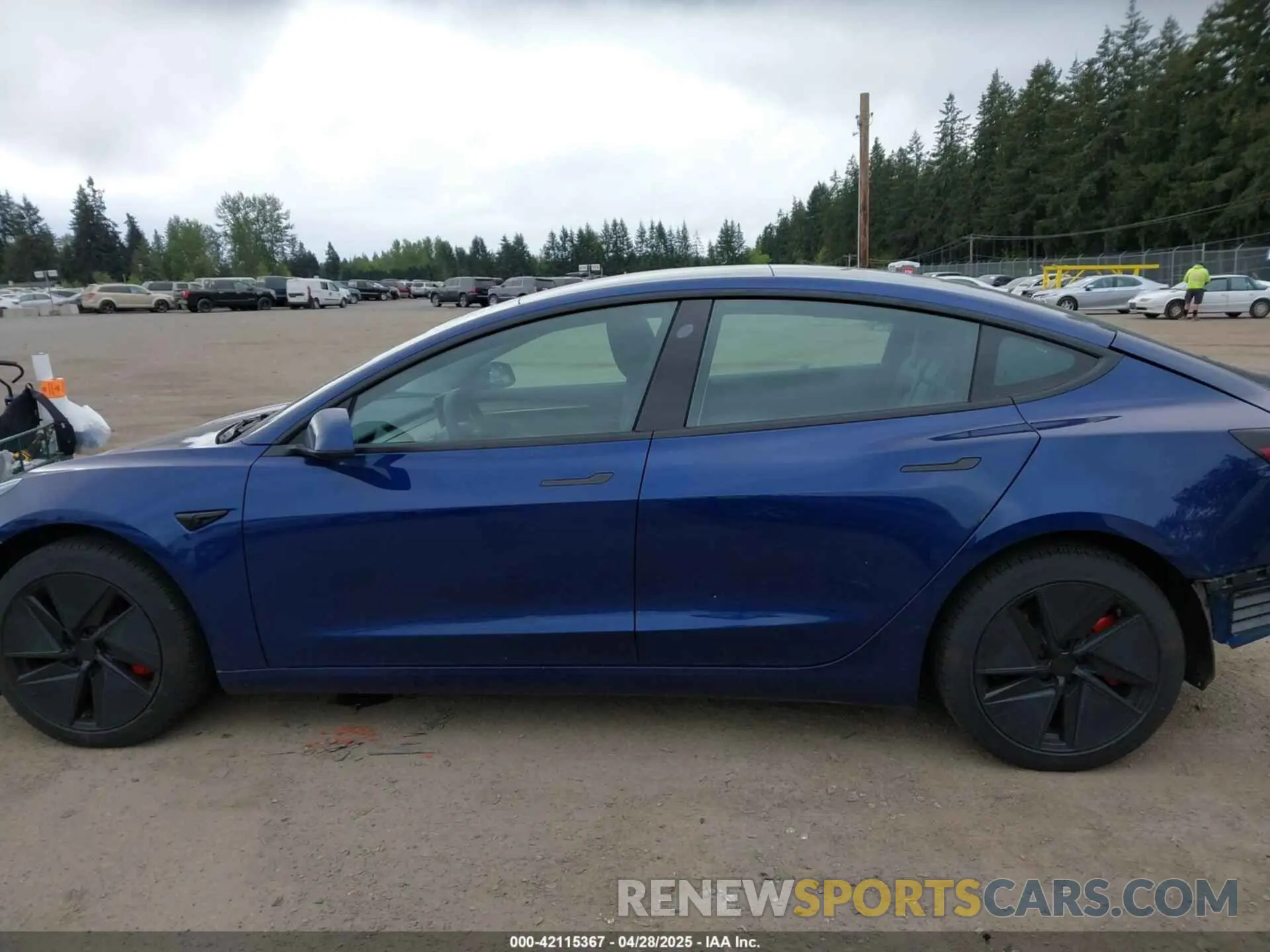 15 Photograph of a damaged car 5YJ3E1EC5NF356461 TESLA MODEL 3 2022