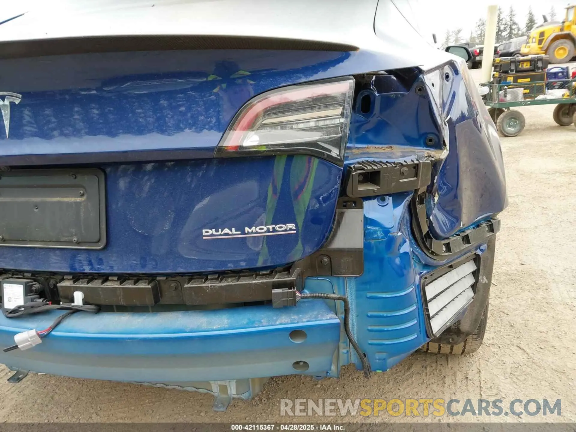 20 Photograph of a damaged car 5YJ3E1EC5NF356461 TESLA MODEL 3 2022
