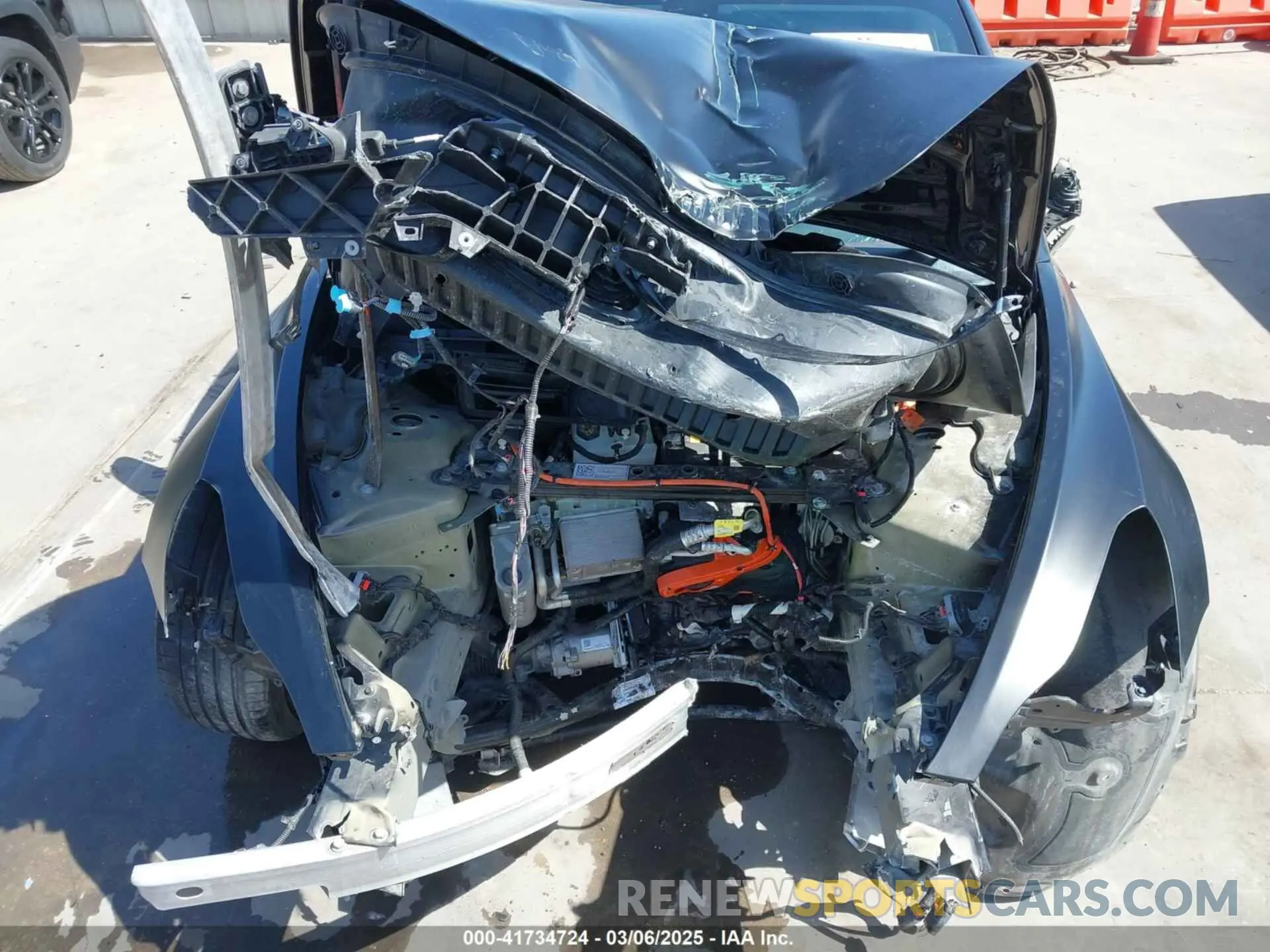 10 Photograph of a damaged car 5YJ3E1EC6NF104475 TESLA MODEL 3 2022