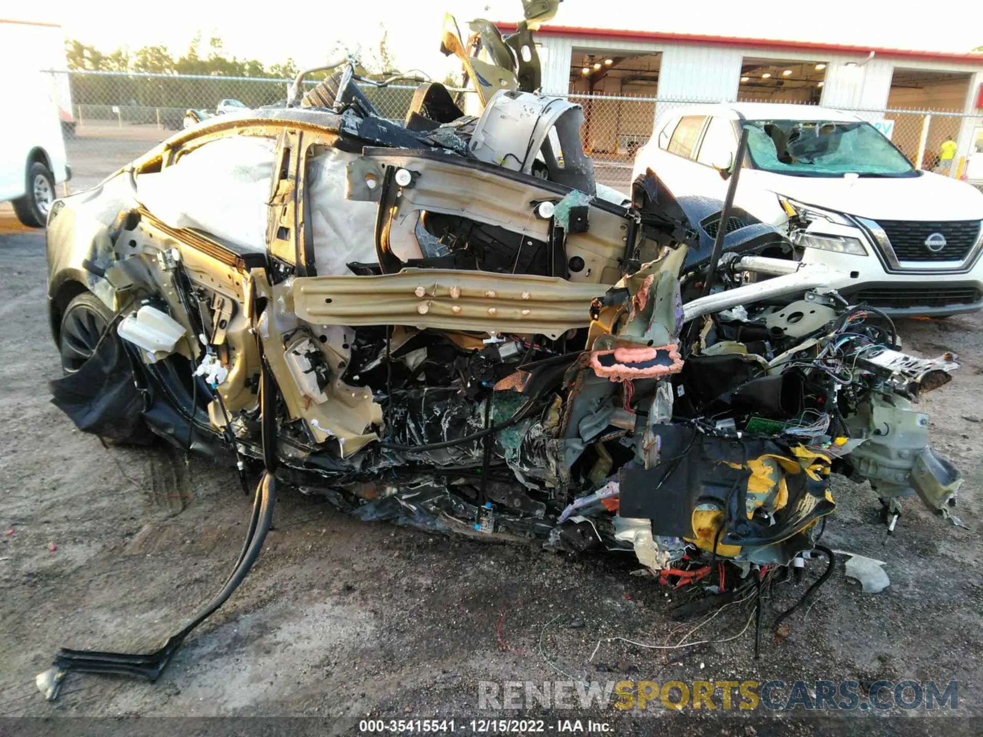 1 Photograph of a damaged car 5YJ3E1EC6NF125276 TESLA MODEL 3 2022